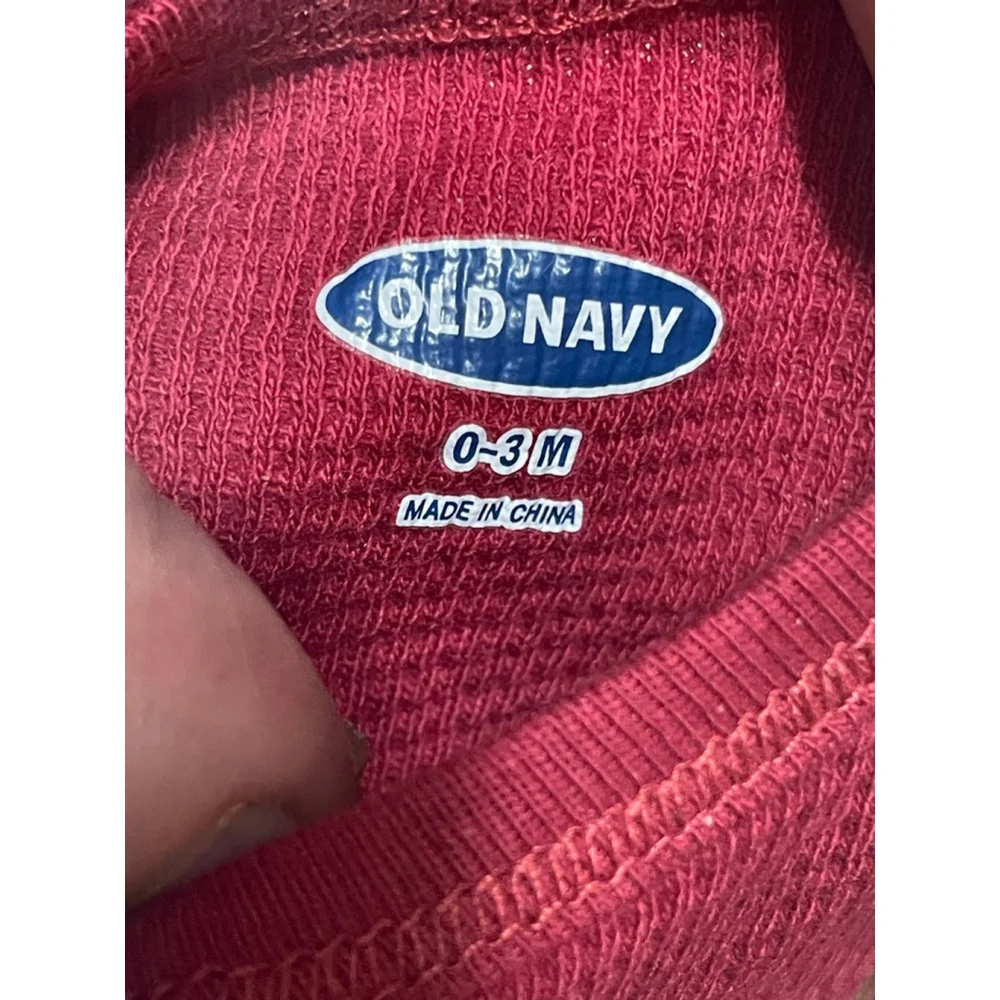 Old Navy twin girls 0-3 months match long sleeve bodysuit red/gold
